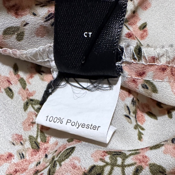 SHEIN Cream and Pink Floral Blouse - Picture 6 of 6